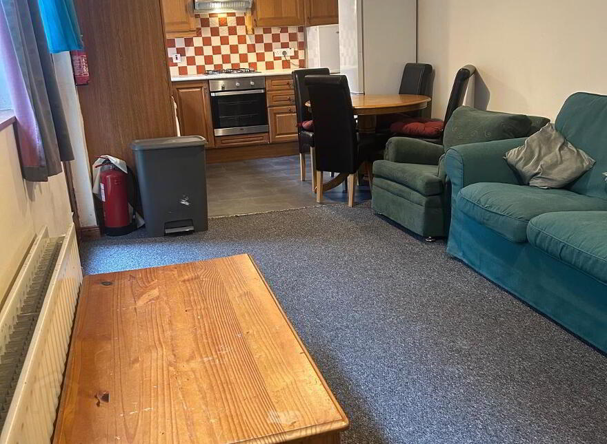 Flat 2, 31 Ashley Avenue, Belfast, BT9 7BT
