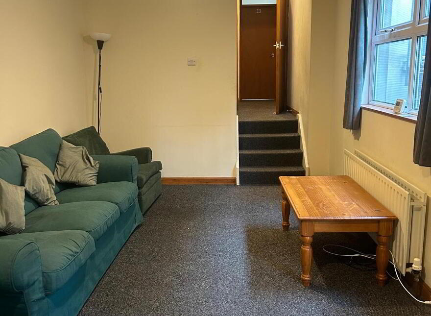 Flat 2, 31 Ashley Avenue, Belfast, BT9 7BT