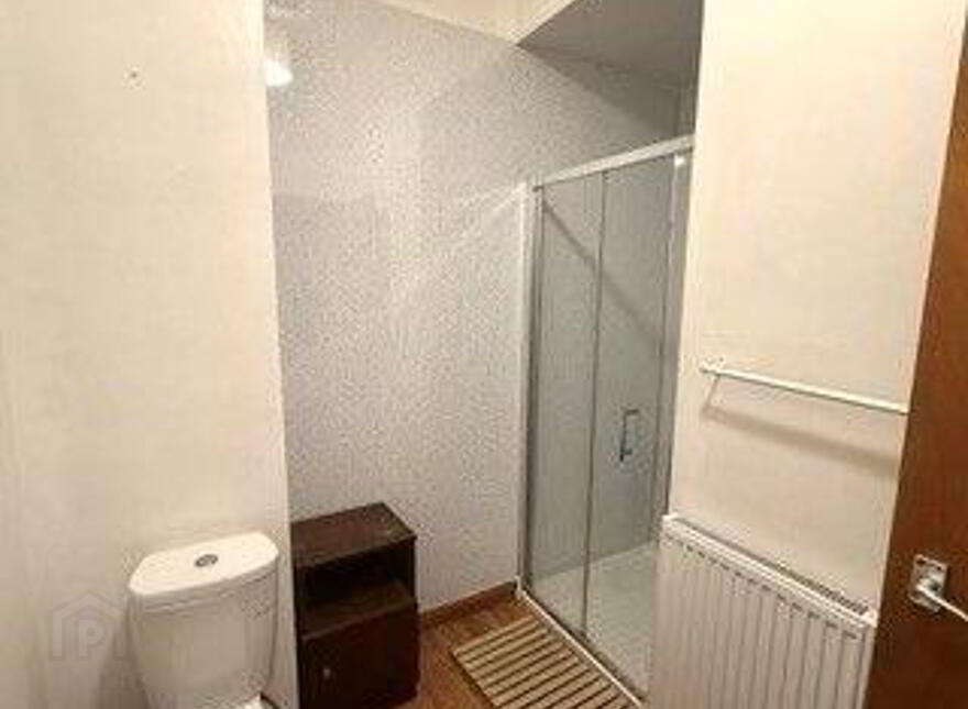 Flat 2, 31 Ashley Avenue, Belfast, BT9 7BT