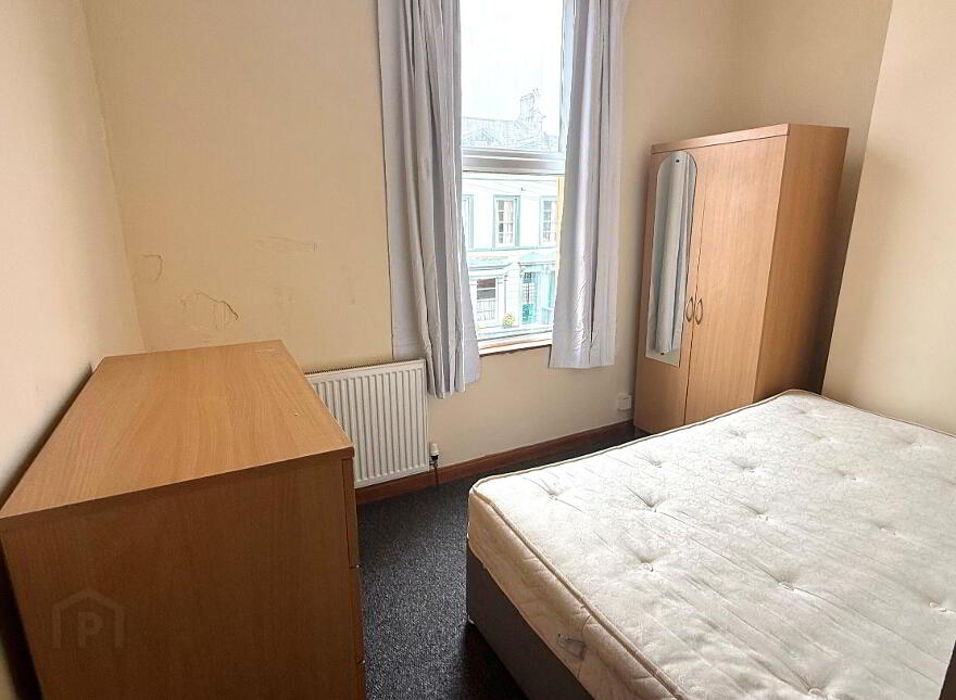 Flat 2, 31 Ashley Avenue, Belfast, BT9 7BT