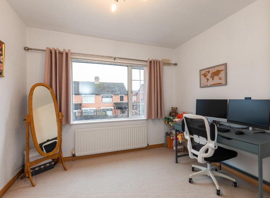 15 Merok Crescent, Belfast, BT6 9LZ