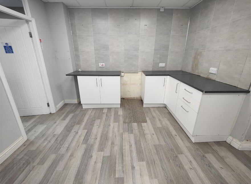 133 Shankill Road, Belfast, BT13 1FD