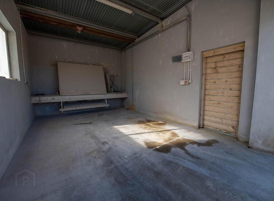 Rockwell Ornaments Ltd, Ballinlough, Drumfries, F93R250