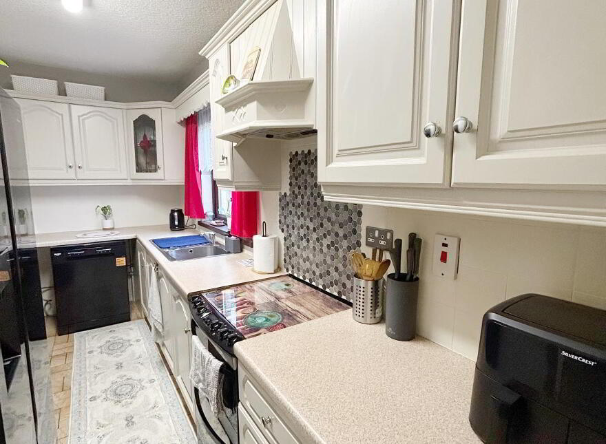 35 Gortmore Park, Omagh, BT78 5DU