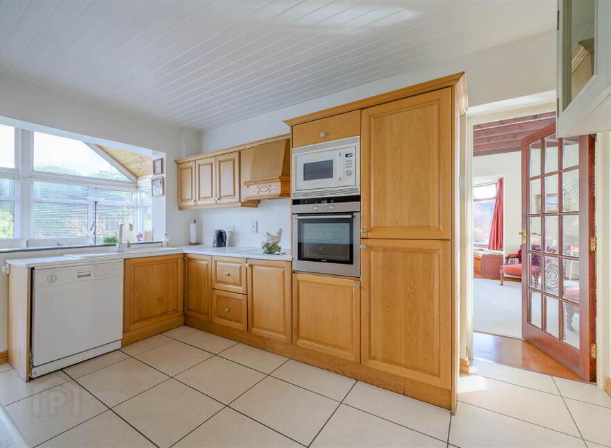 2 Knockbracken Crescent, Carryduff, Belfast, BT8 8DB