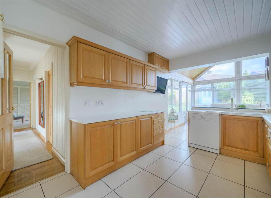 2 Knockbracken Crescent, Carryduff, Belfast, BT8 8DB