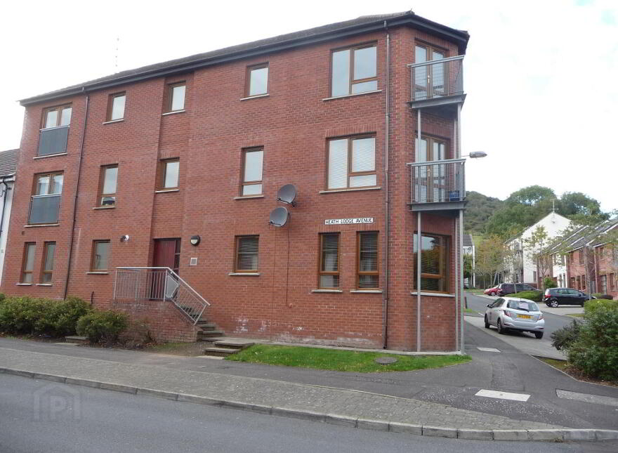 5F Heath Lodge Avenue, Belfast, BT13 3WH photo