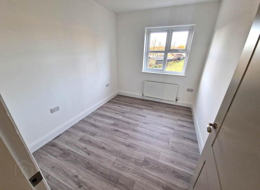 14 Castletown Brae, Fintona, Omagh, BT78 2FA