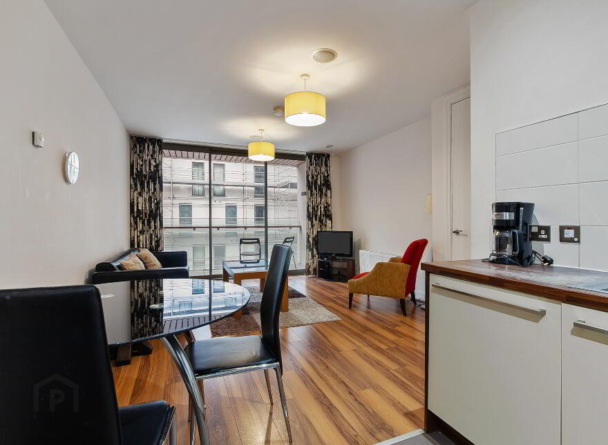 9-47 The Arc, Queens Road, Titanic Quarter, Belfast, BT3 9FJ