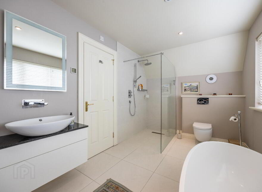 10 Governors Gate Meadow, Hillsborough, BT26 6FY
