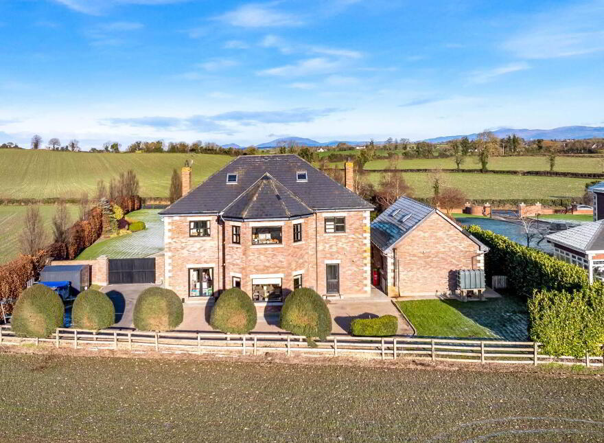 Bawn, Castlebellingham, A91C789