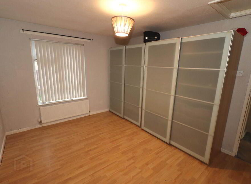 167 Laurelbank, Poleglass, Belfast, BT17 0RT