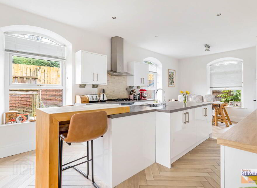 6a Belsize Road, Lisburn, BT27 4AW