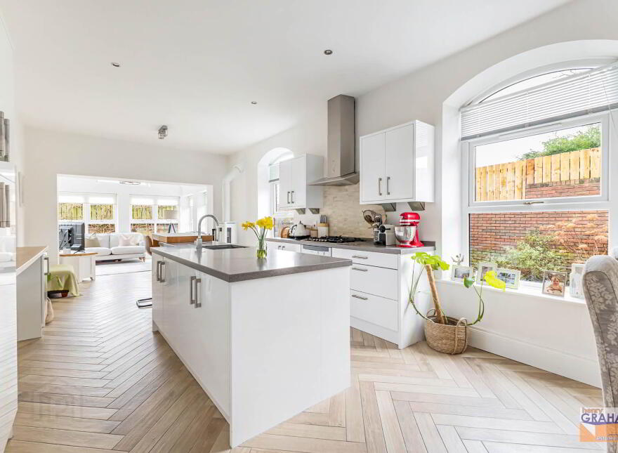 6a Belsize Road, Lisburn, BT27 4AW