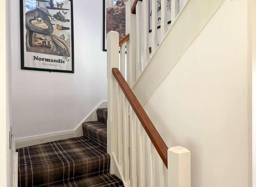 72 Portrush Road, Coleraine, BT52 1RE