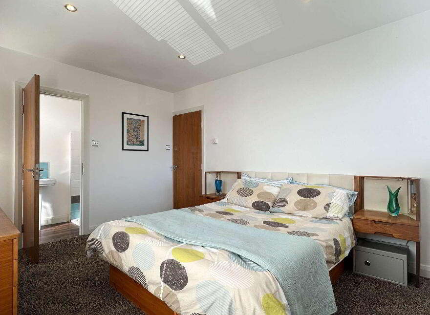 72 Portrush Road, Coleraine, BT52 1RE