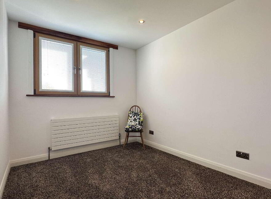 72 Portrush Road, Coleraine, BT52 1RE