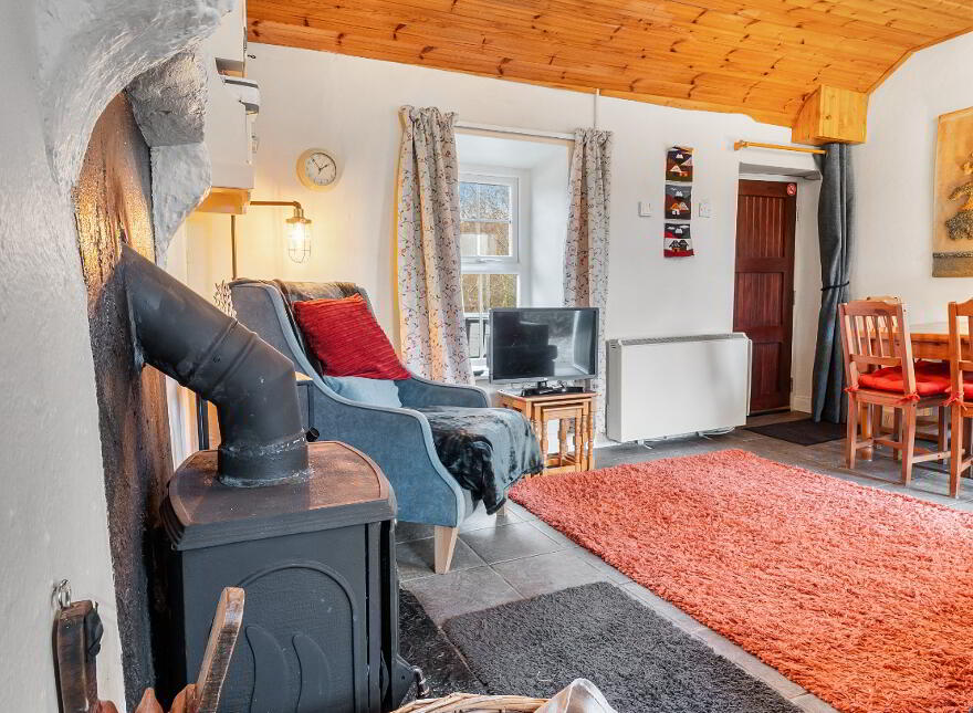 Bridge Cottage, Dunkineely, F94A2K7