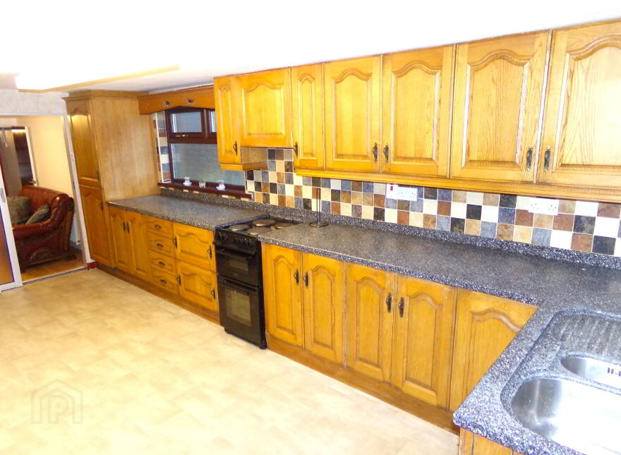 3 Kinelowen Street, Keady, BT60 3ST