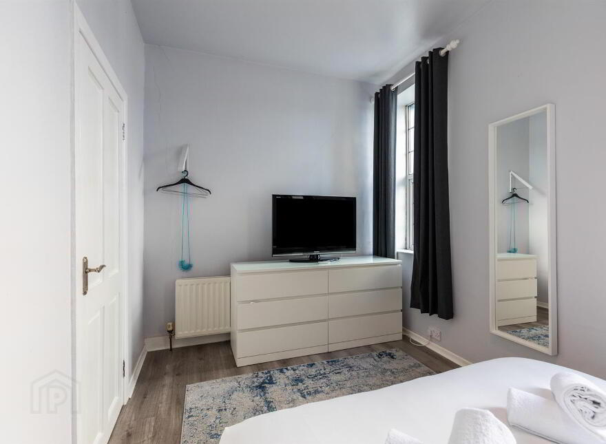 9 & 9a New Street, Donaghadee, BT21 0AG