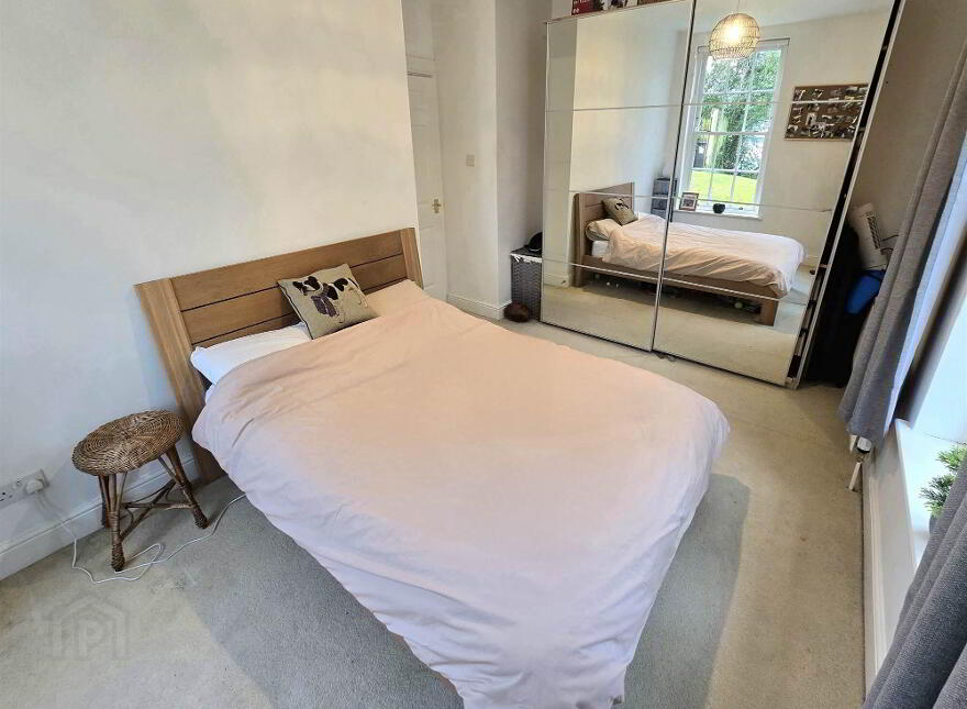 2 Kilwarlin Avenue, Hillsborough, BT26 6LQ
