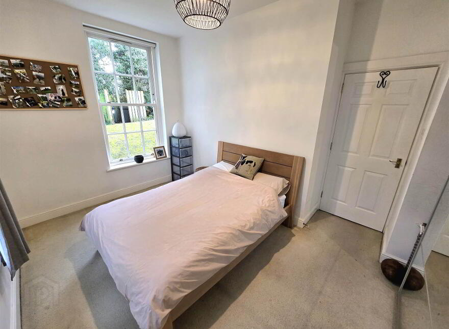 2 Kilwarlin Avenue, Hillsborough, BT26 6LQ