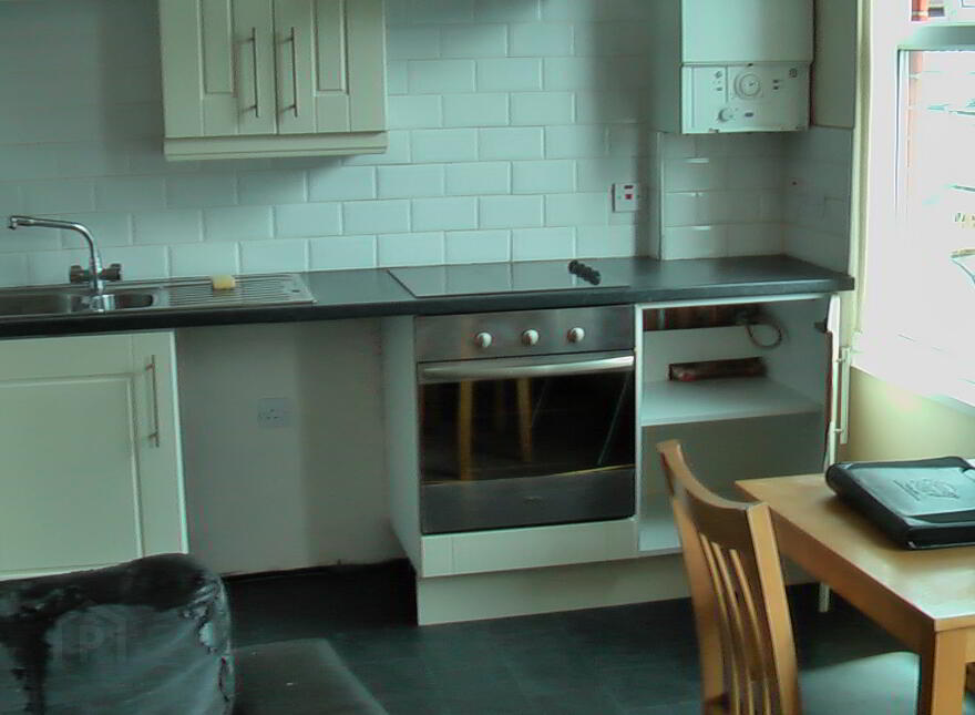 Flat 2 - 69 Wellesley Avenue, Belfast, BT9 6DG