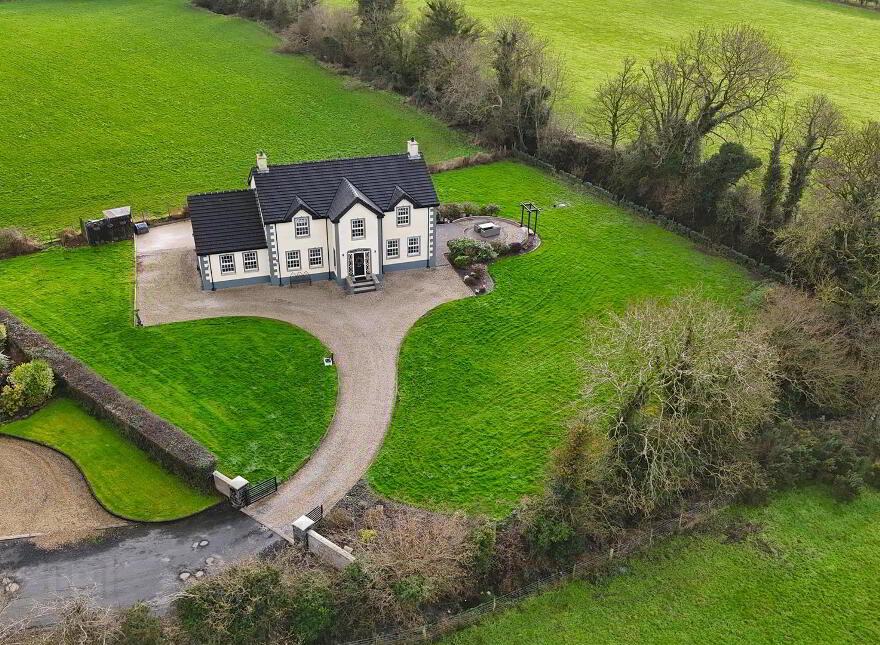 30 Eskylane Road, Antrim, BT41 2LL