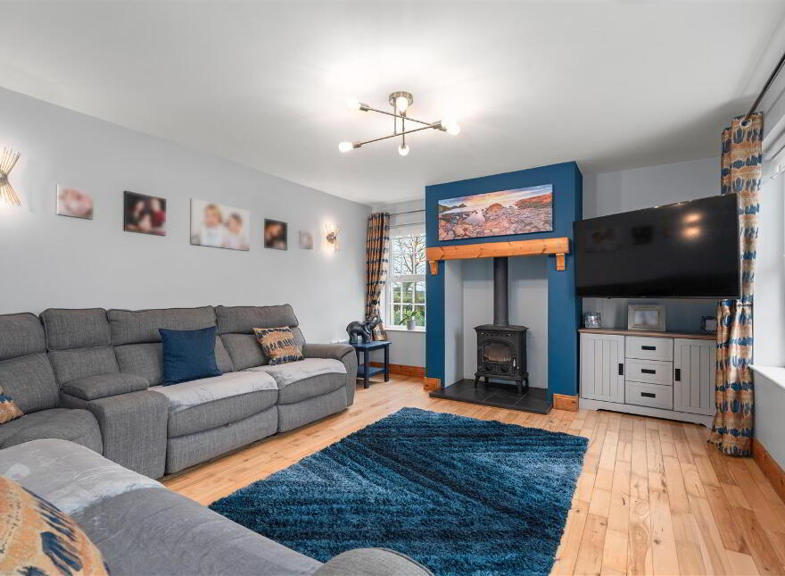 30 Eskylane Road, Antrim, BT41 2LL
