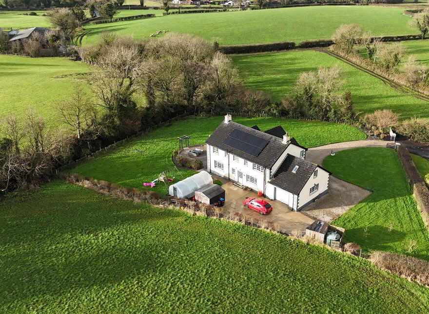 30 Eskylane Road, Antrim, BT41 2LL