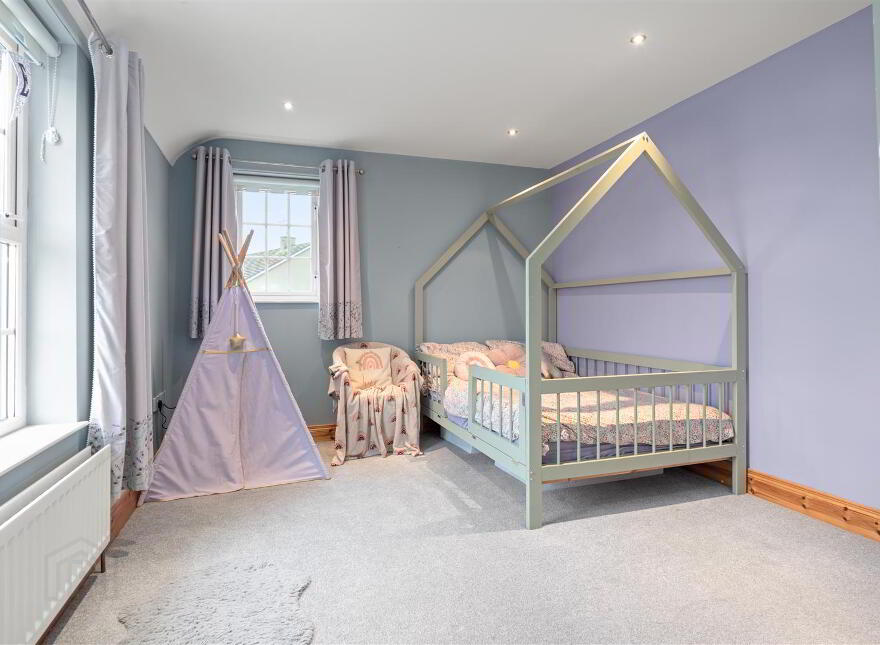 30 Eskylane Road, Antrim, BT41 2LL