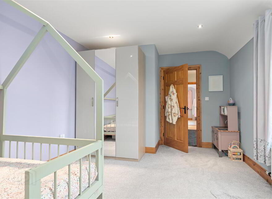 30 Eskylane Road, Antrim, BT41 2LL