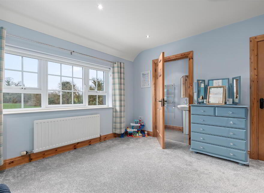 30 Eskylane Road, Antrim, BT41 2LL