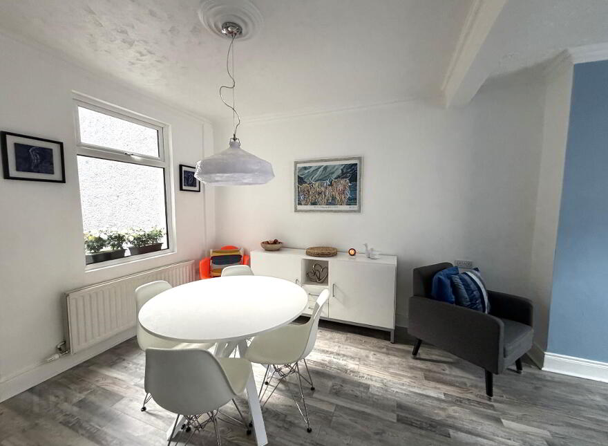 17 Ravenscroft Street, Belfast, BT5 5BE