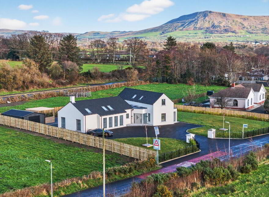 424 Foreglen Road, Dungiven, BT47 4PN