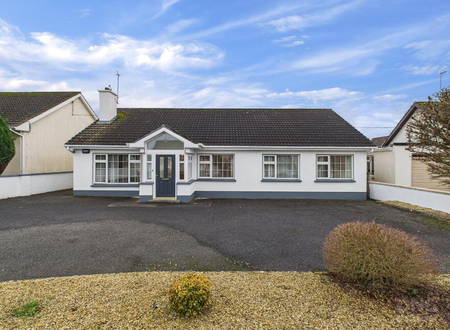 8 Arden Heights, Tullamore, R35YP64