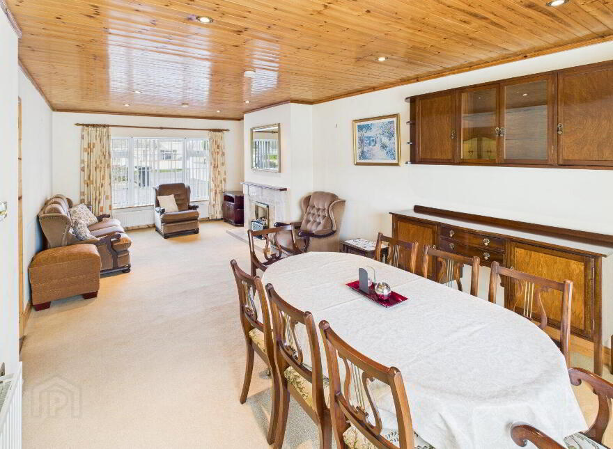 8 Arden Heights, Tullamore, R35YP64