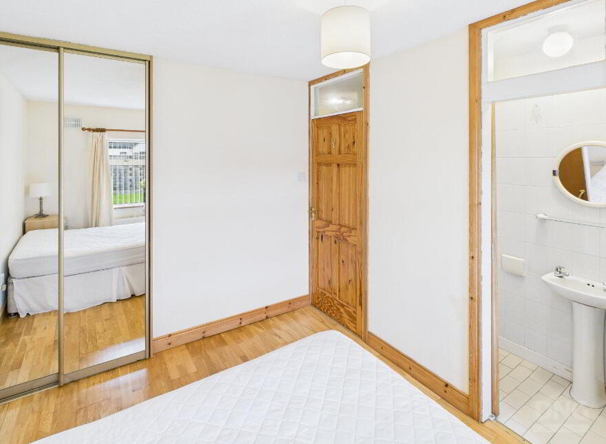 8 Arden Heights, Tullamore, R35YP64