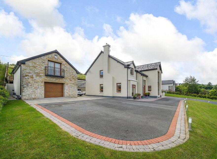 Milltown, Newmills, F92D2RA