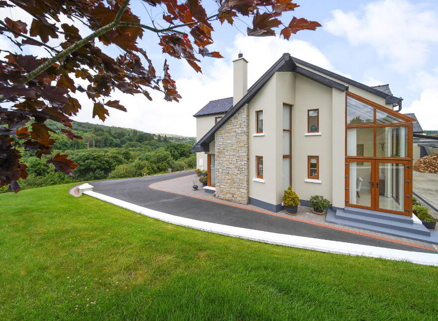 Milltown, Newmills, F92D2RA