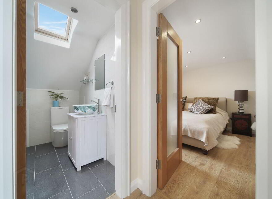 Milltown, Newmills, F92D2RA