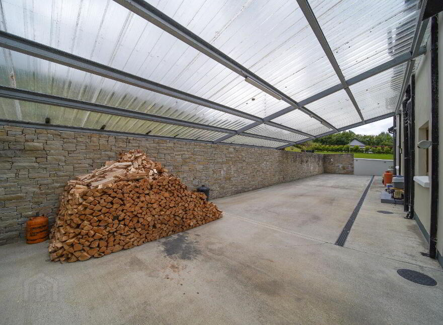 Milltown, Newmills, F92D2RA