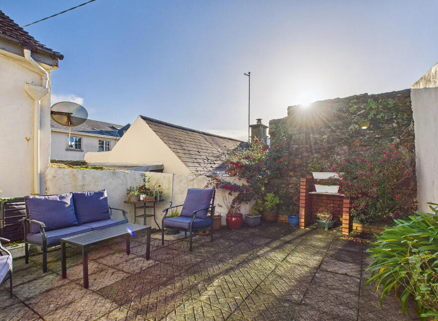 Rockvale, Church Road, Tramore, X91P8R6