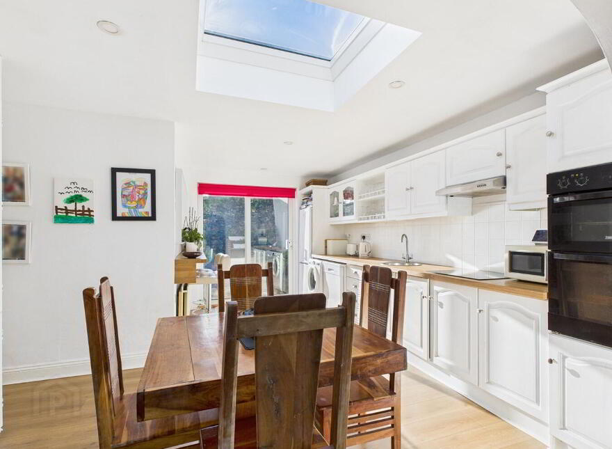 Rockvale, Church Road, Tramore, X91P8R6