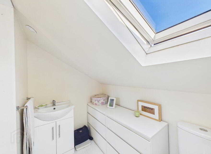 Rockvale, Church Road, Tramore, X91P8R6
