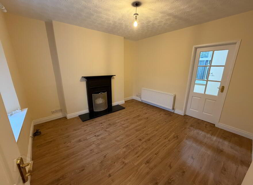 90 Main Street, Randalstown, BT41 3BB