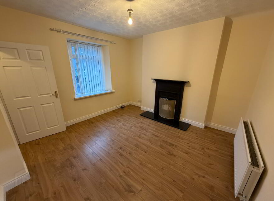 90 Main Street, Randalstown, BT41 3BB