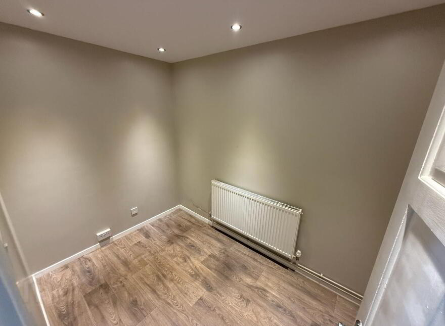 91b Sicily Park, Belfast, BT10 0AP
