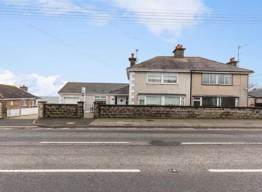 4 Donaghadee Road, Millisle, Newtownards, BT22 2BY