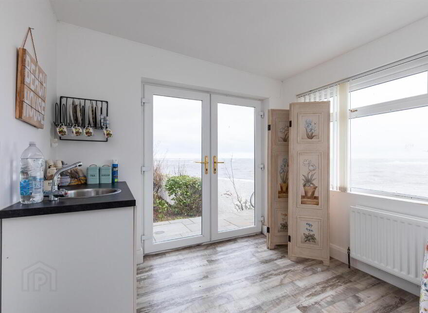 4 Donaghadee Road, Millisle, Newtownards, BT22 2BY